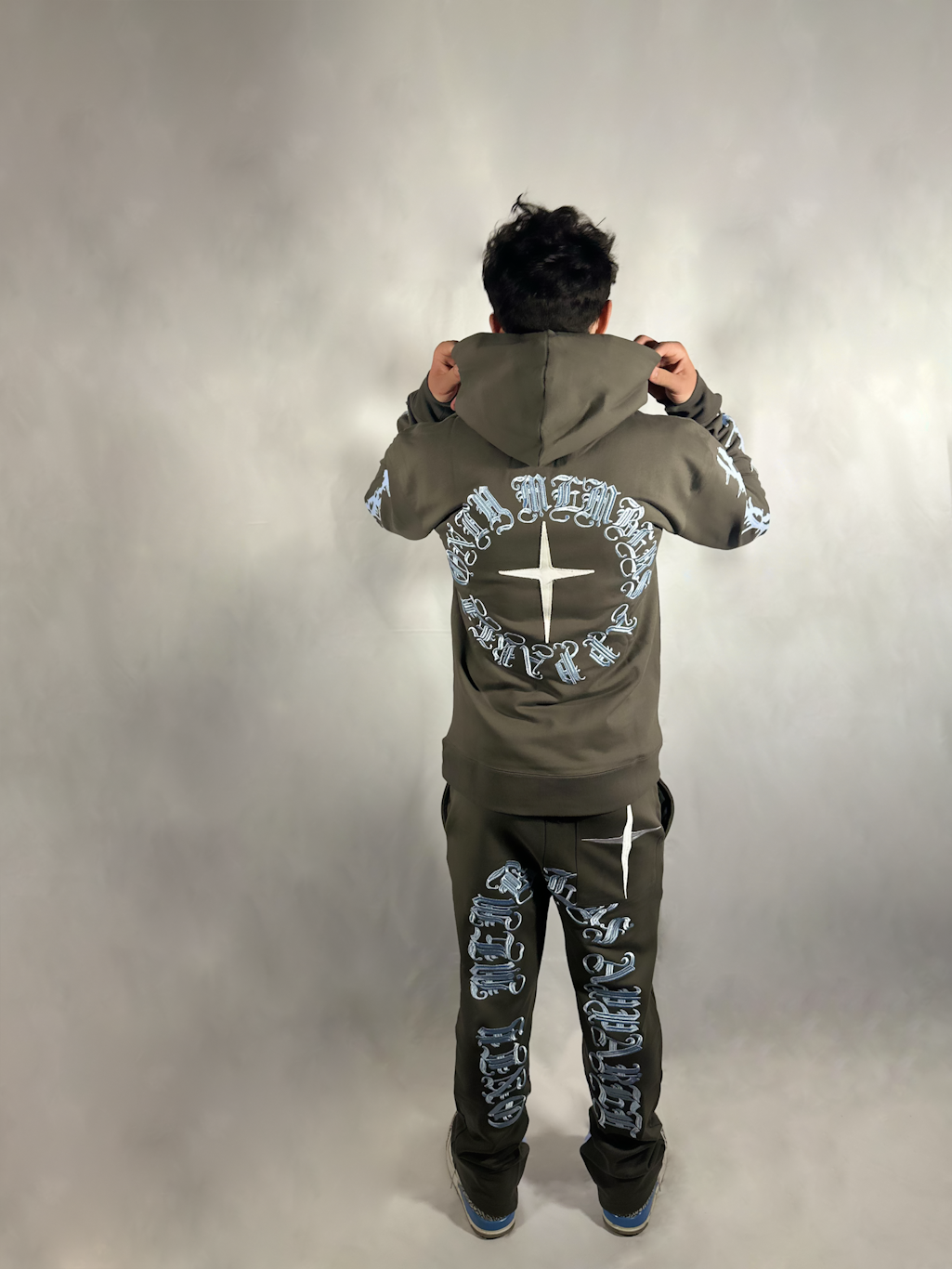 Only Members Apparel Frost Sweats