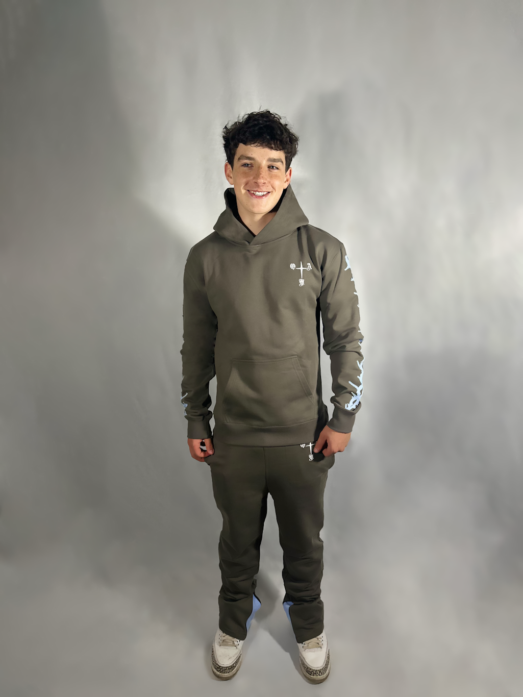 Only Members Apparel Frost Sweats